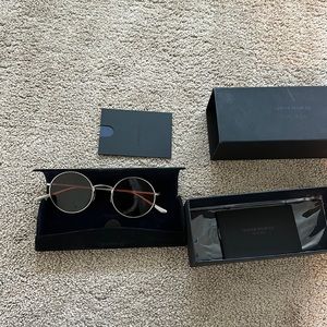 Oliver People’s Round Sunglasses